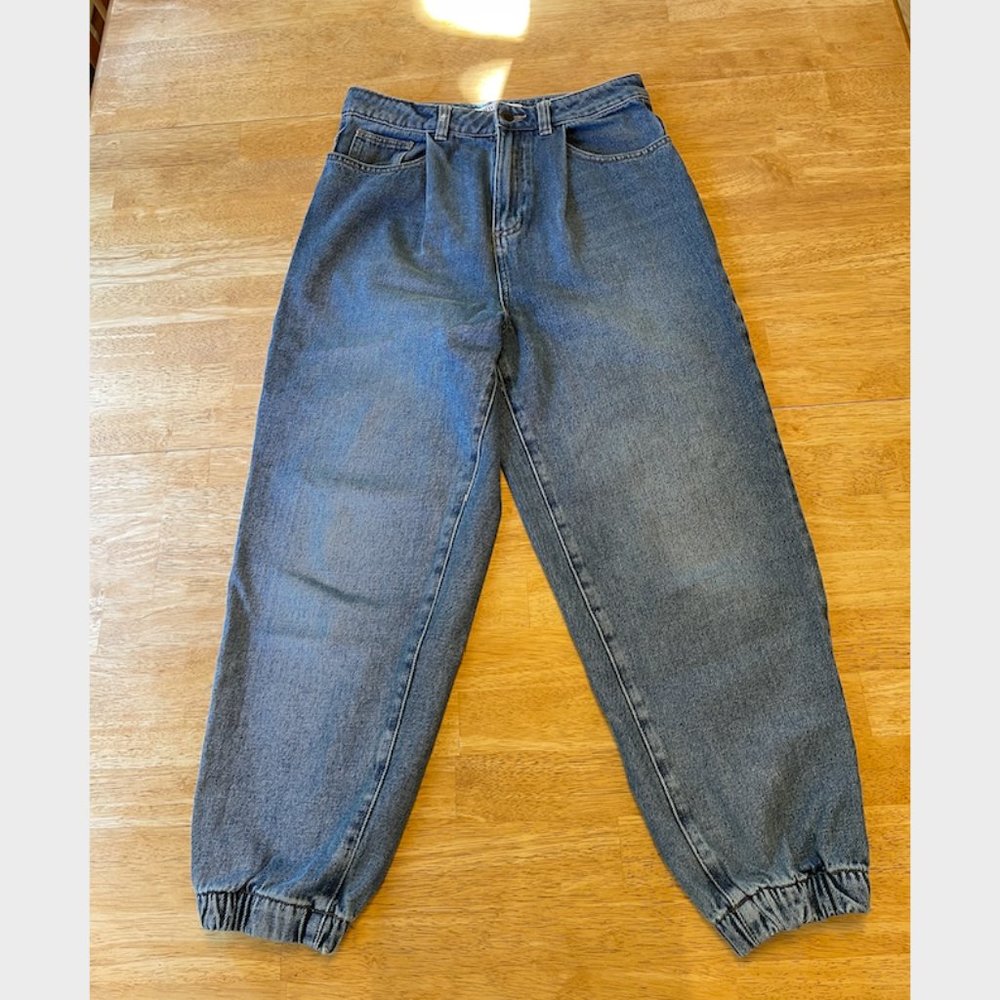 Zara tube jeans size 4